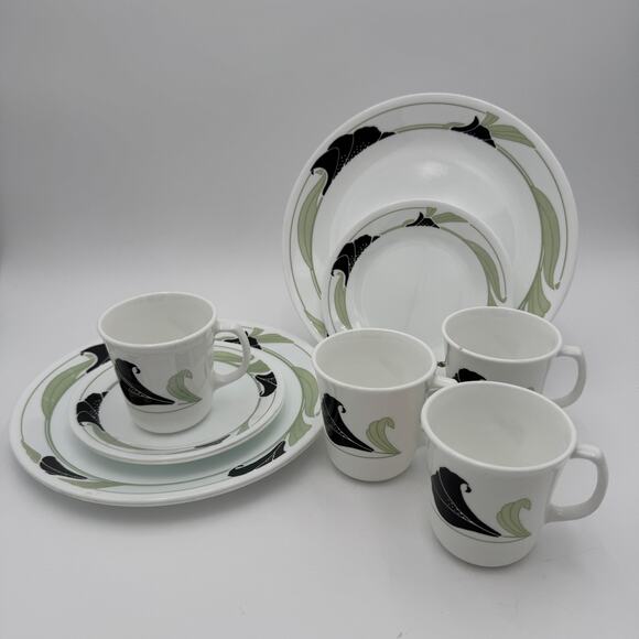 Vintage Dinner Plates Corelle Black Orchid Set of 3 - Picture 9 of 12